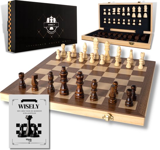Houten schaakspel
